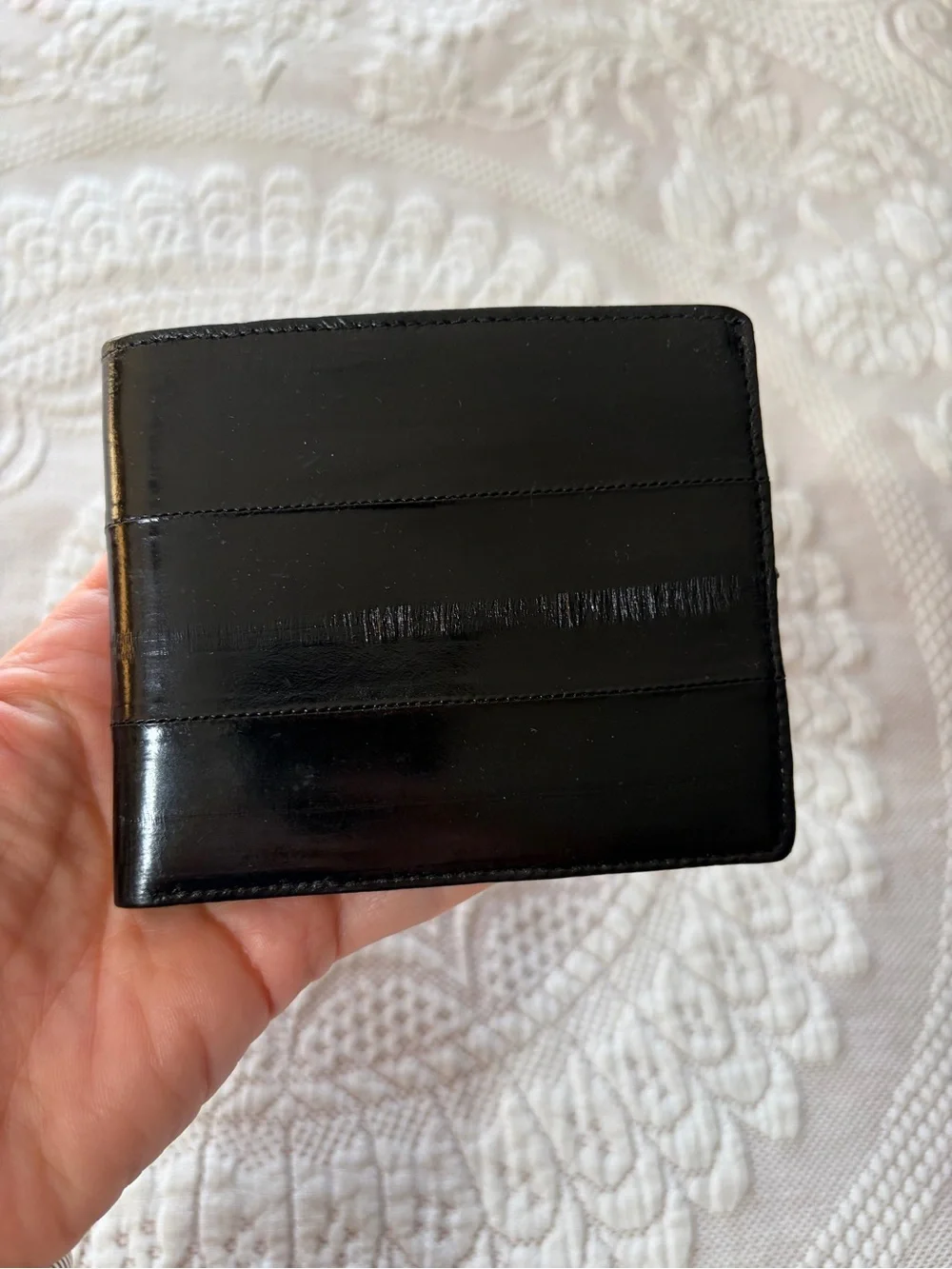 Nwot eelskin Classic Black Leather Bi-Fold Wallet - Men's Accessory
